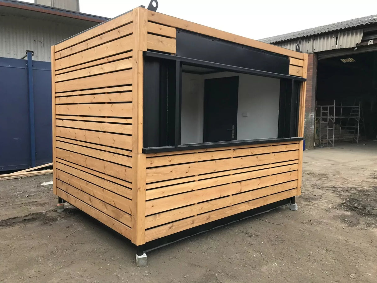 Contenedores Outlet Shipping 10ft x 8ft Cladded Food/Drink