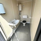 Bloque de sanitarios de 20 pies